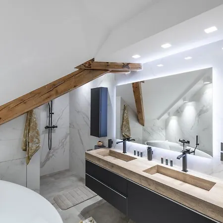 Mairnaige, Luxueux Avec Sauna Apartment *