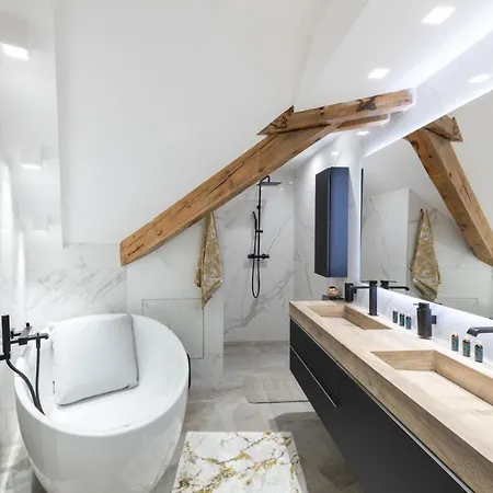 Mairnaige, Luxueux Avec Sauna Apartment