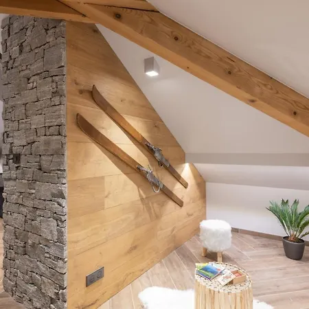 Mairnaige, Luxueux Avec Sauna Apartman