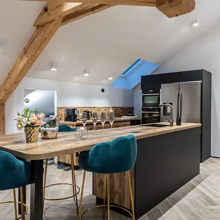 Mairnaige, Luxueux Avec Sauna Apartman *